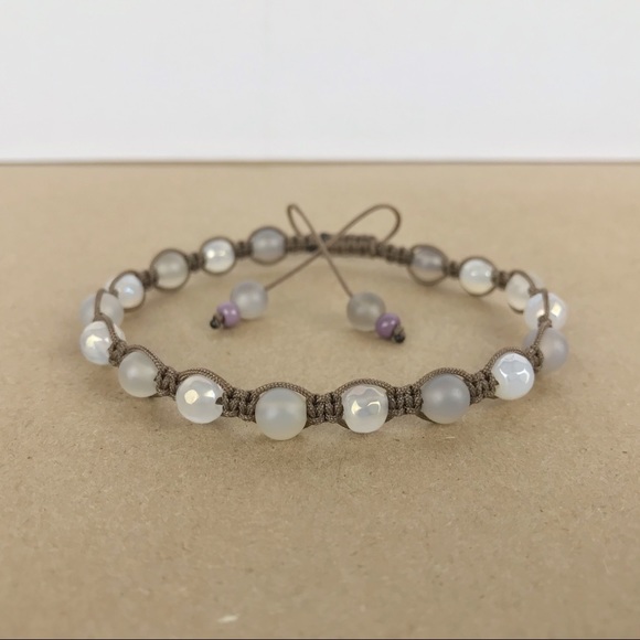Handmade} Aura Quartz & Grey Agate Bracelet - Picture 2 of 4